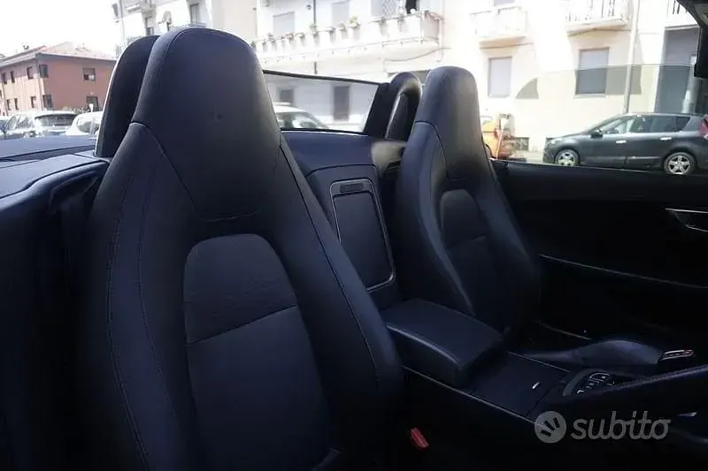 Usata Jaguar F-Type 381 CV (280 kW) 2014 Nero Cabrio