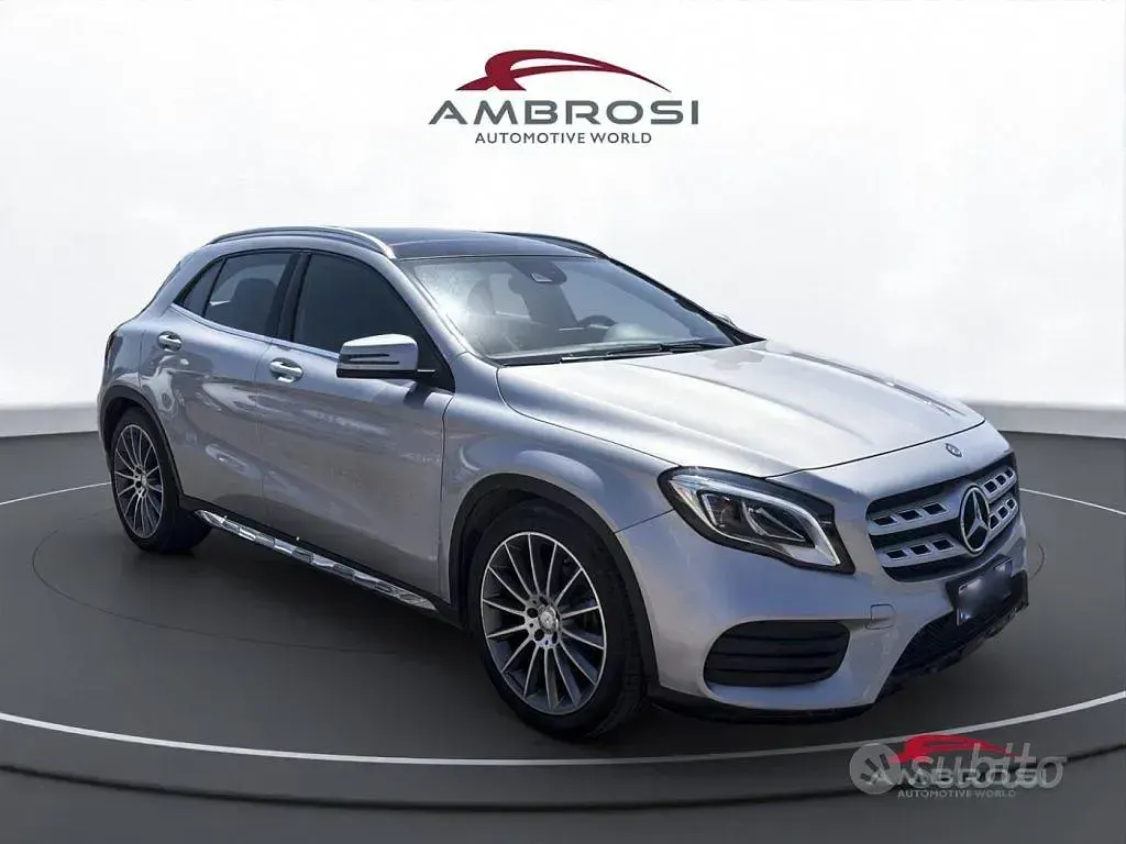 Usata Mercedes GLA200 Premium 136 CV (100 kW) 2017 SUV