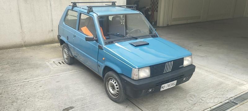 Usata Fiat 750 34 CV (25 kW) 1988 Berlina
