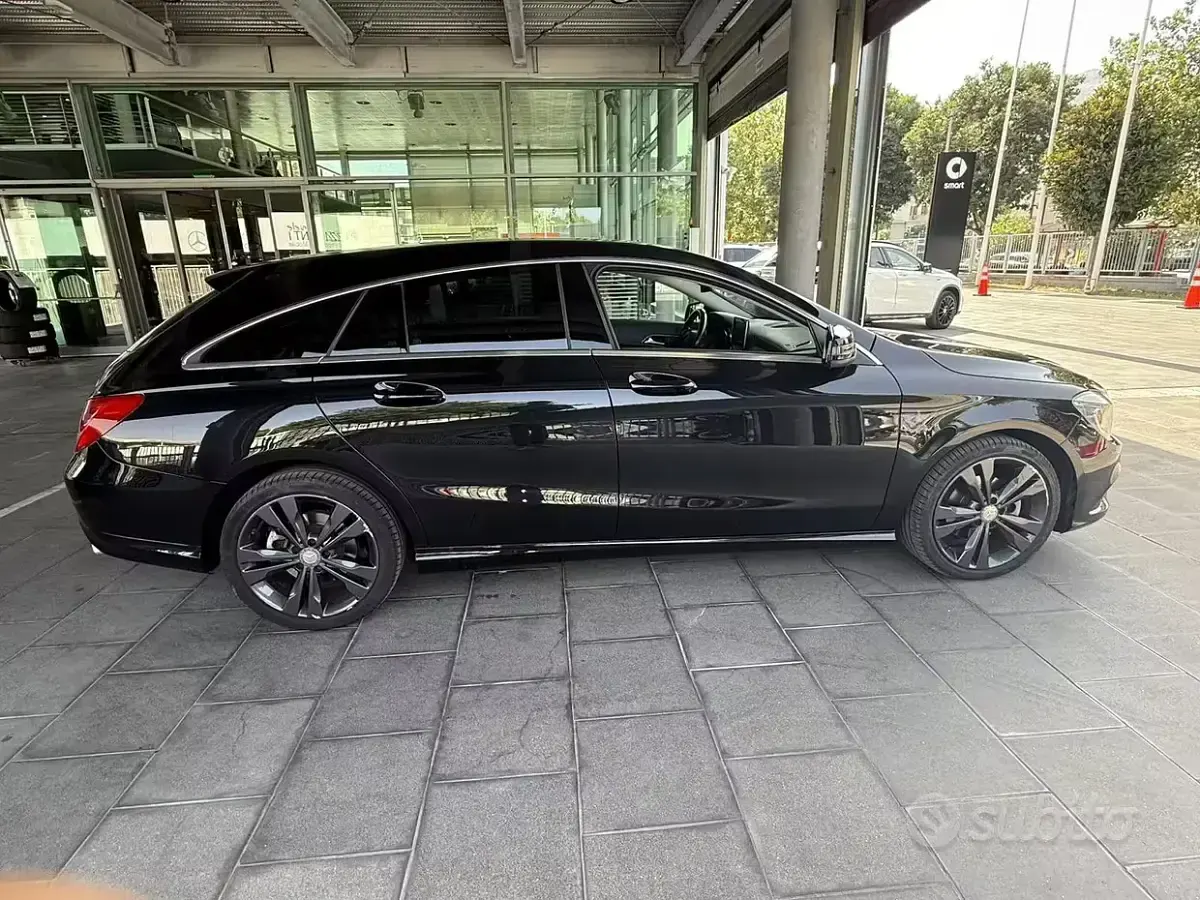Usata Mercedes CLA200 136 CV (100 kW) 2016 Nero Coupé