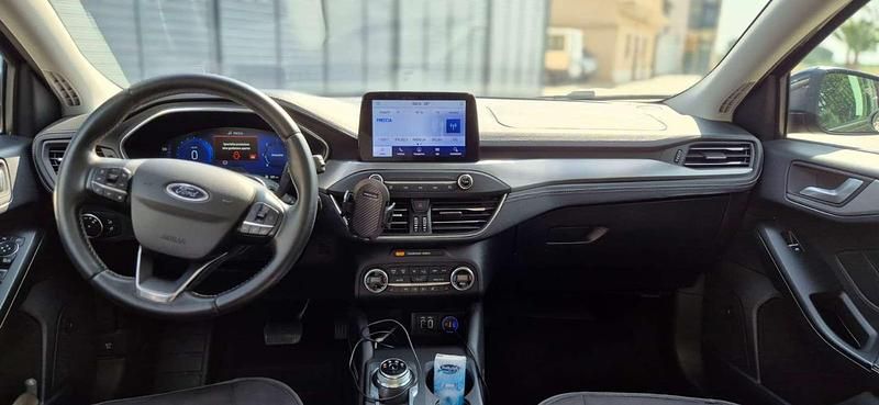 Usata Ford Focus 150 CV (110 kW) 2020 Blu/azzurro Berlina