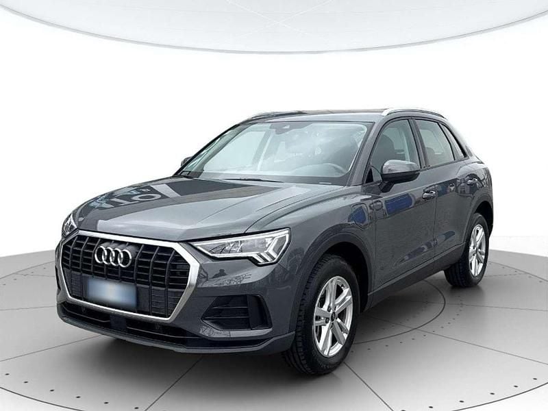 Usata Audi Q3 Business 150 CV (110 kW) 2023 Grigio SUV