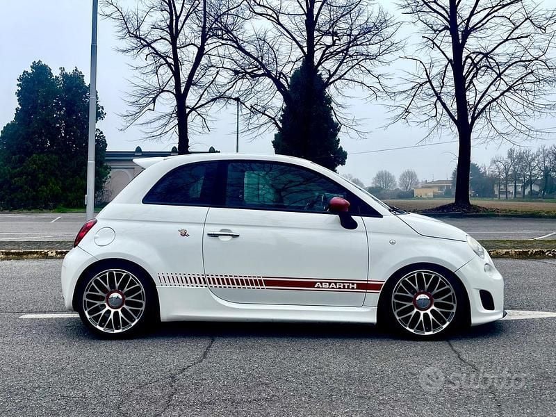 Usata Fiat 500 Sport 184 CV (135 kW) 2011 Bianco Berlina