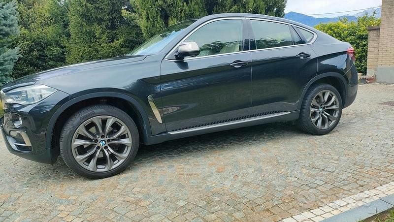 Begagnad BMW X6 258 HK (189 kW) 2015 Grå SUV