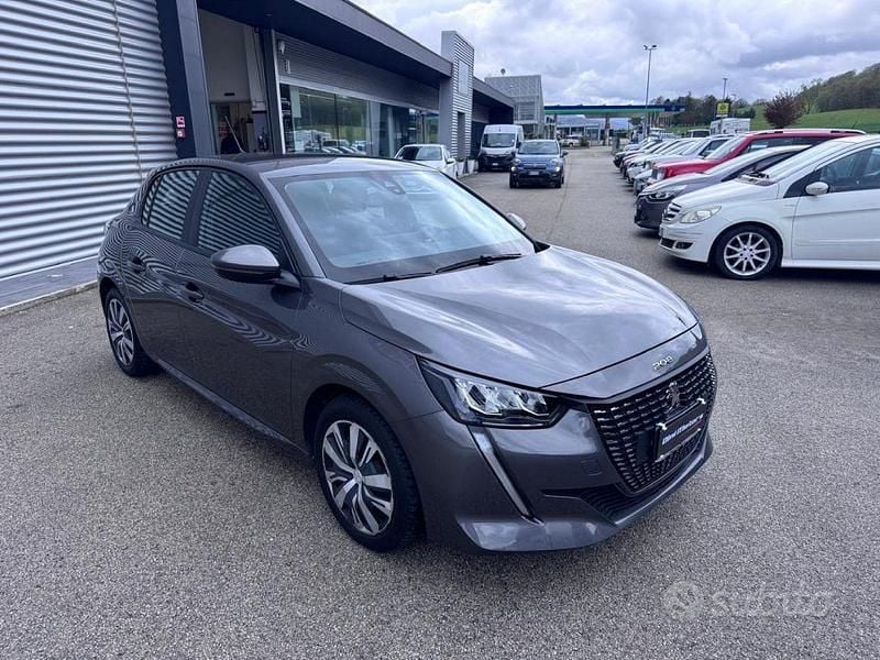 Usata Peugeot 208 Allure 75 CV (55 kW) 2021 Grigio Utilitaria