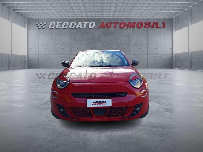 Usata Fiat 600E Red 114 kW (156 CV) 2023 Rosso SUV