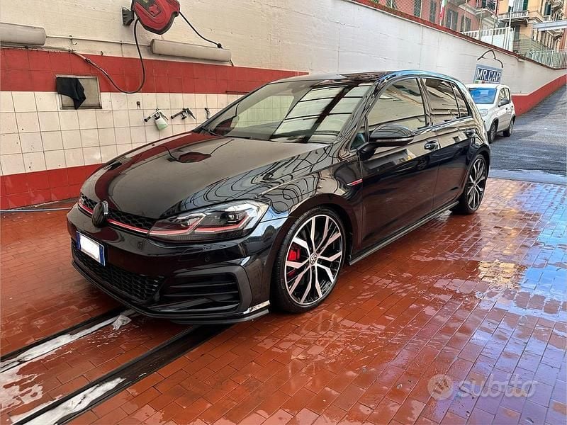 Usata VW Golf VII GTI 245 CV (180 kW) 2018 Nero Berlina