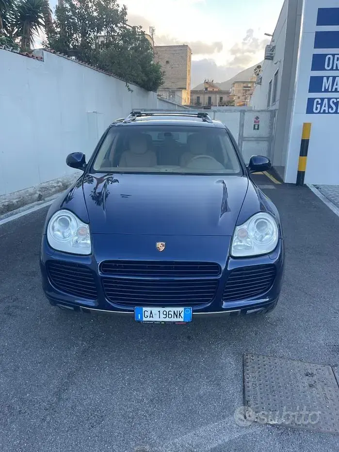 Usata Porsche Cayenne Turbo S 521 CV (383 kW) 2006 Blu SUV