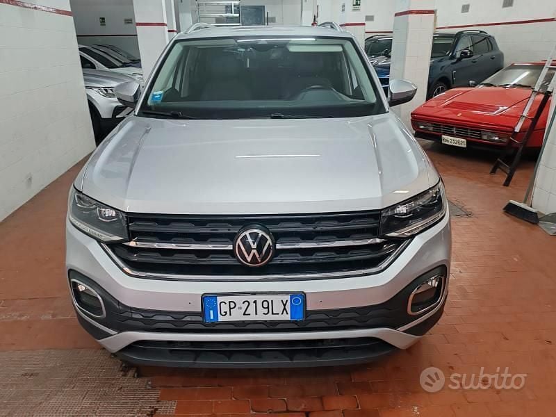 Usata VW T-Cross Advance 150 CV (110 kW) 2021 Argento SUV