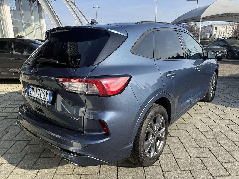 Usata Ford Kuga ST-Line 152 CV (111 kW) 2022 Blu/azzurro SUV