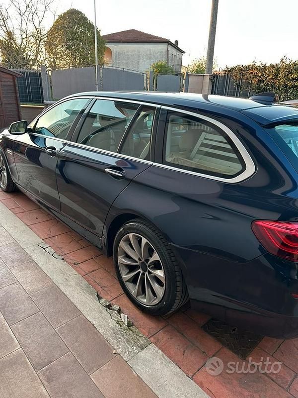Usata BMW 520 2013 Blu Station wagon