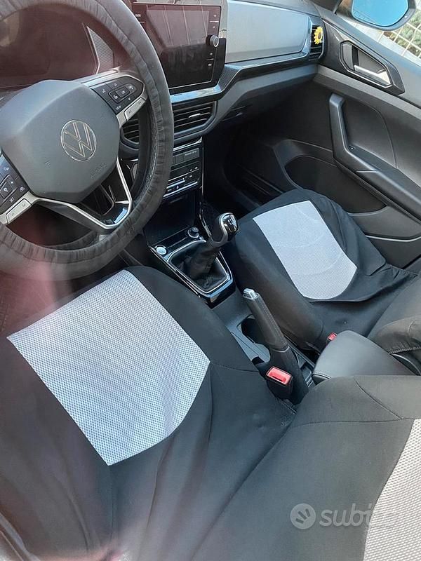 Usata VW T-Cross 95 CV (69 kW) 2024 Nero SUV