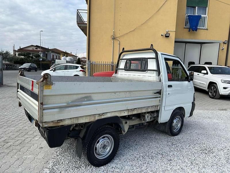 Usata Piaggio Porter 82 CV (60 kW) 2009 Bianco SUV