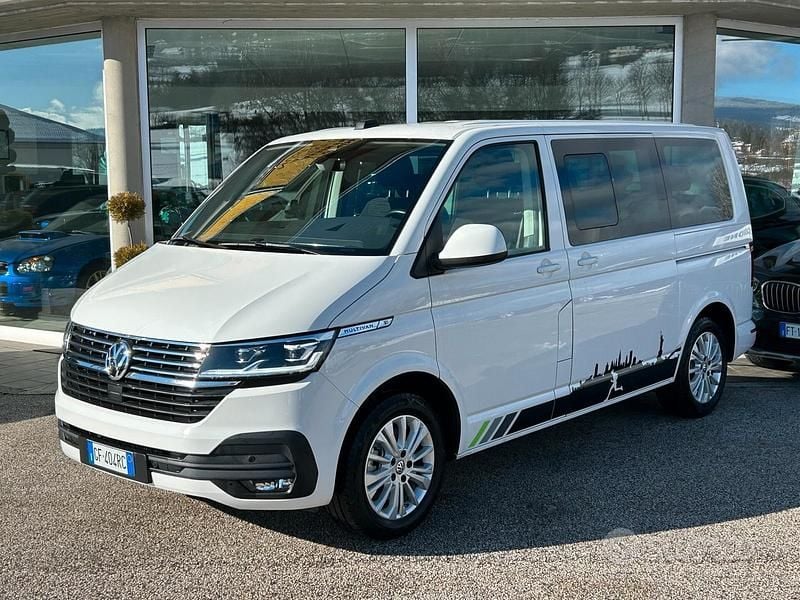 Bianco Usata 2021 VW Multivan Highline Furgone | 47.800 € (Buon prezzo) - Immagine 1/4