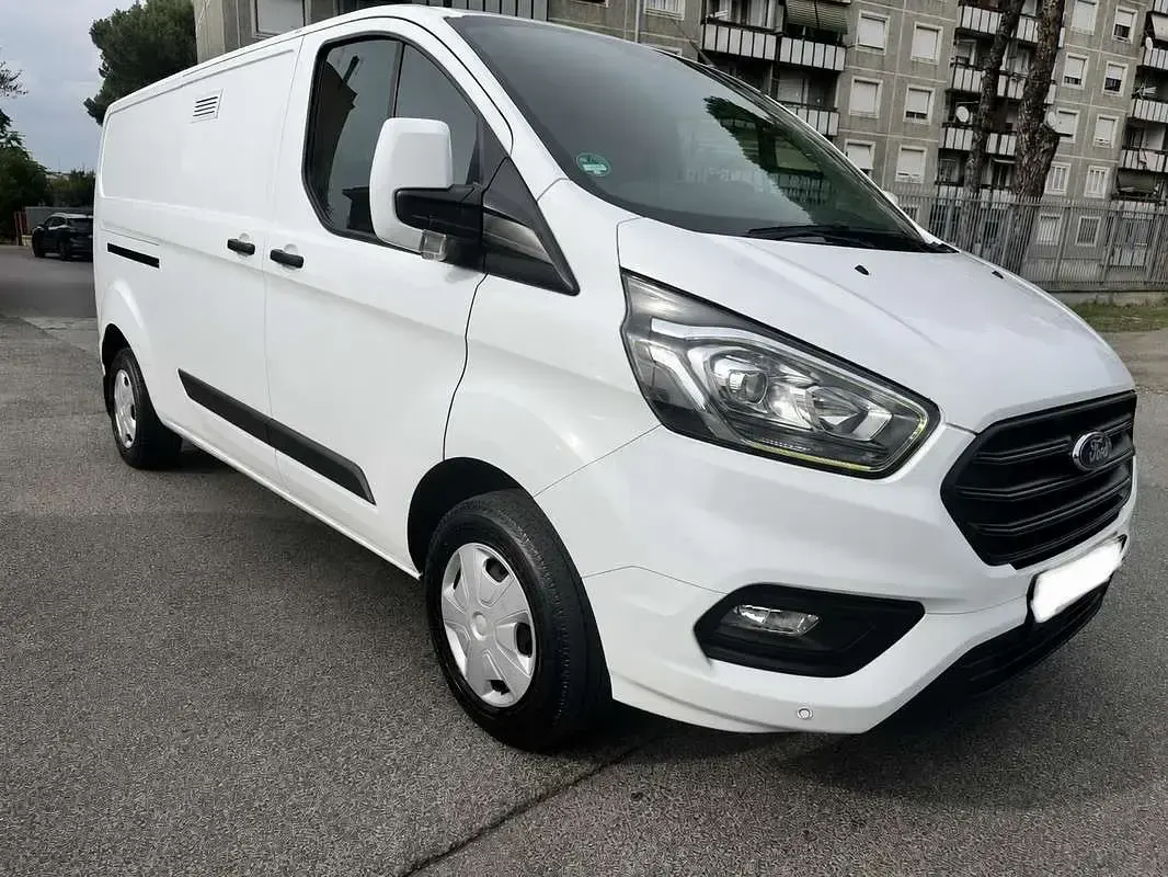 Usata Ford Transit Custom 131 CV (96 kW) 2019 Furgone