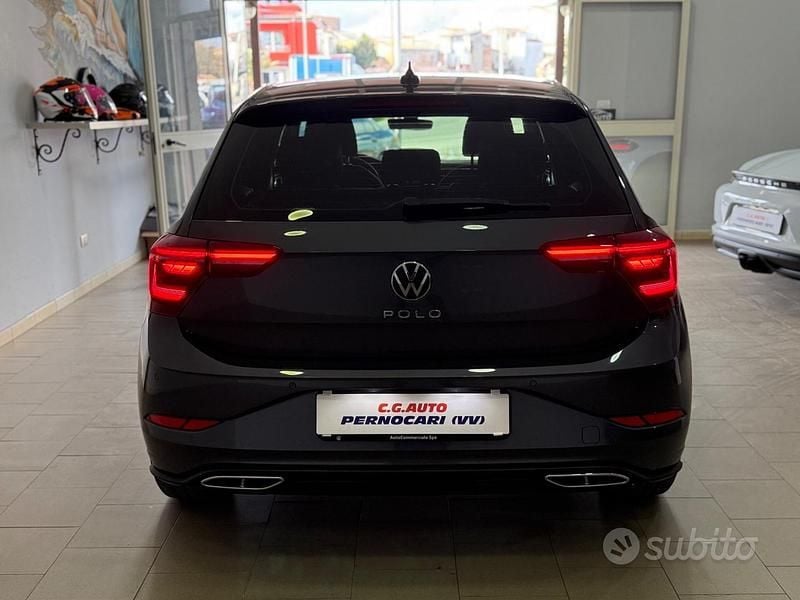 Usata VW Polo Style 95 CV (69 kW) 2023 Grigio Berlina