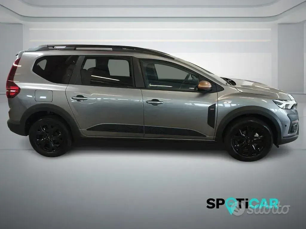 Nuova Dacia Jogger Extreme 101 CV (74 kW) 2026 Grigio Monovolume