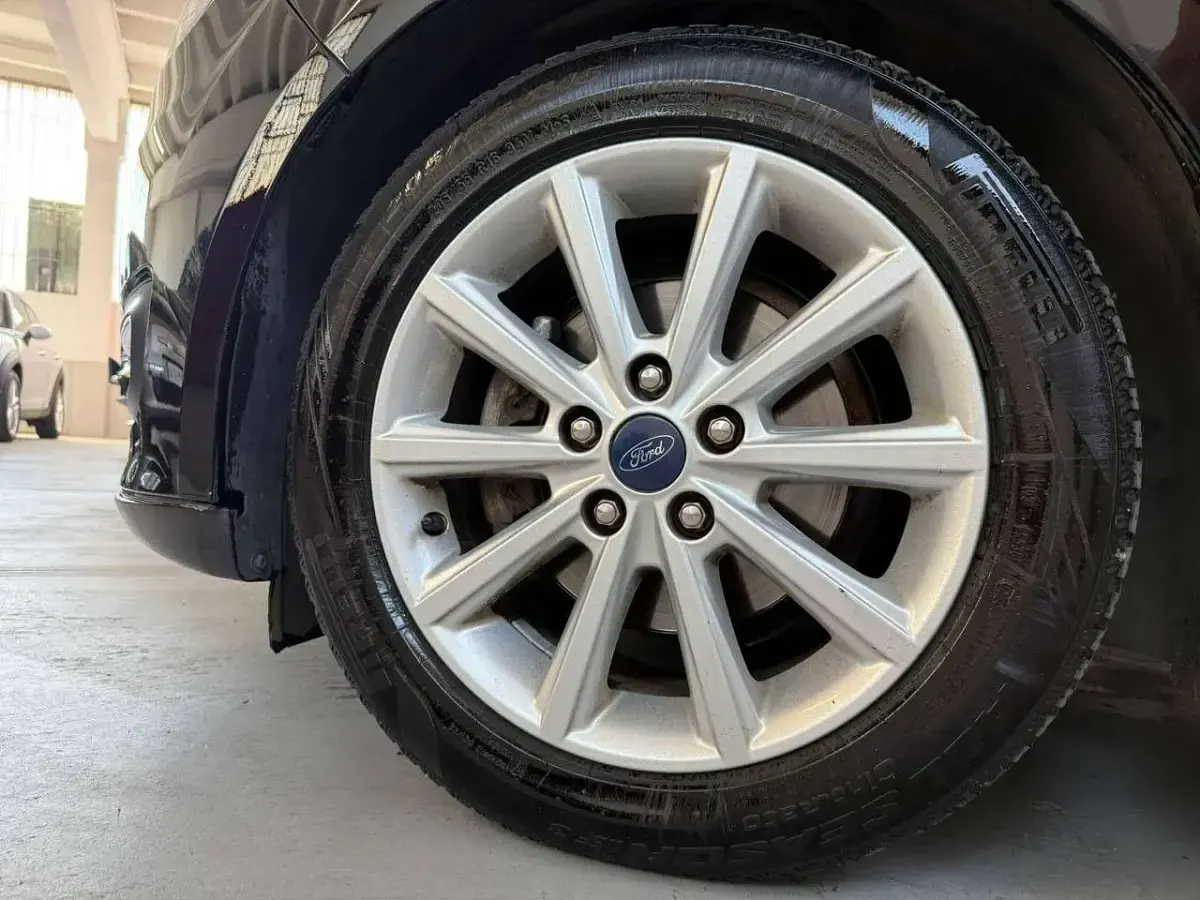 Usata Ford C-MAX 120 CV (88 kW) 2017 Nero Monovolume