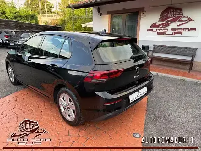 Usata VW Golf VIII Life 110 CV (80 kW) 2024 Nero Berlina