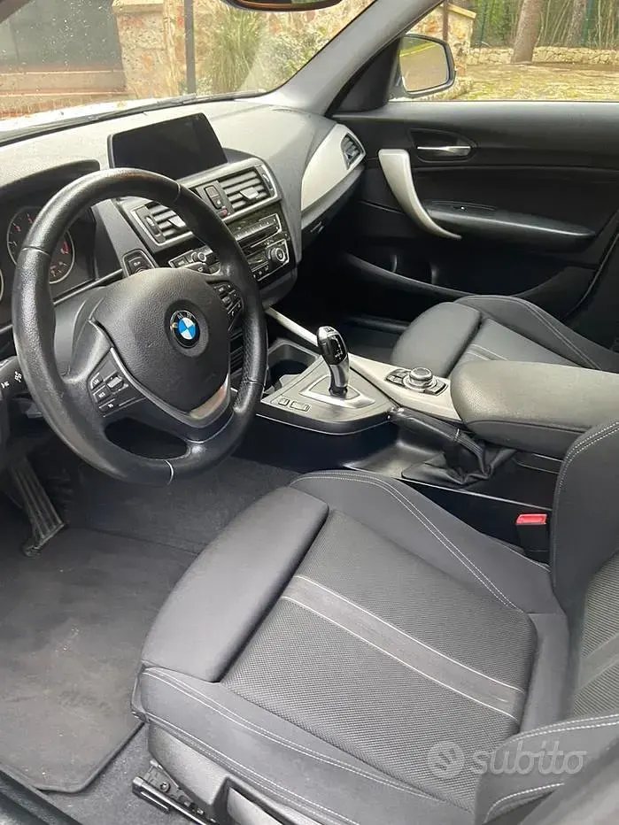 Usata BMW 118 Efficient Dynamics 150 CV (110 kW) 2017 Bianco Utilitaria