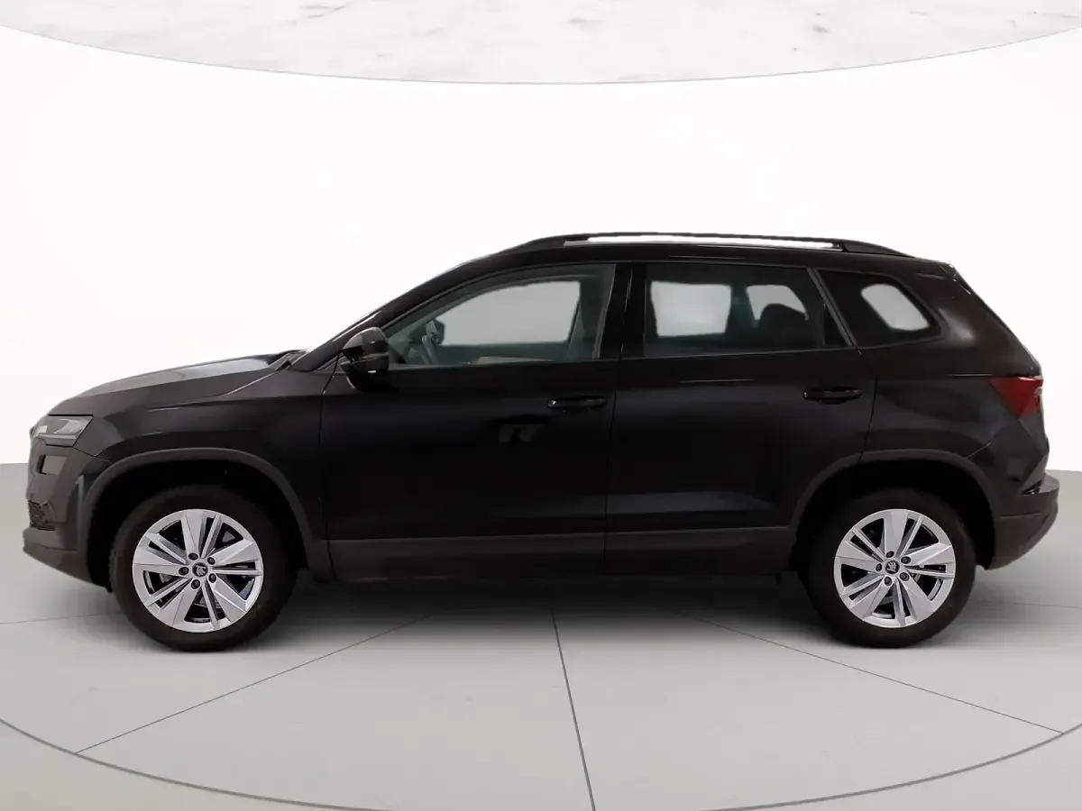 Usata Skoda Karoq Selection 150 CV (110 kW) 2025 Nero tulipano perlato SUV