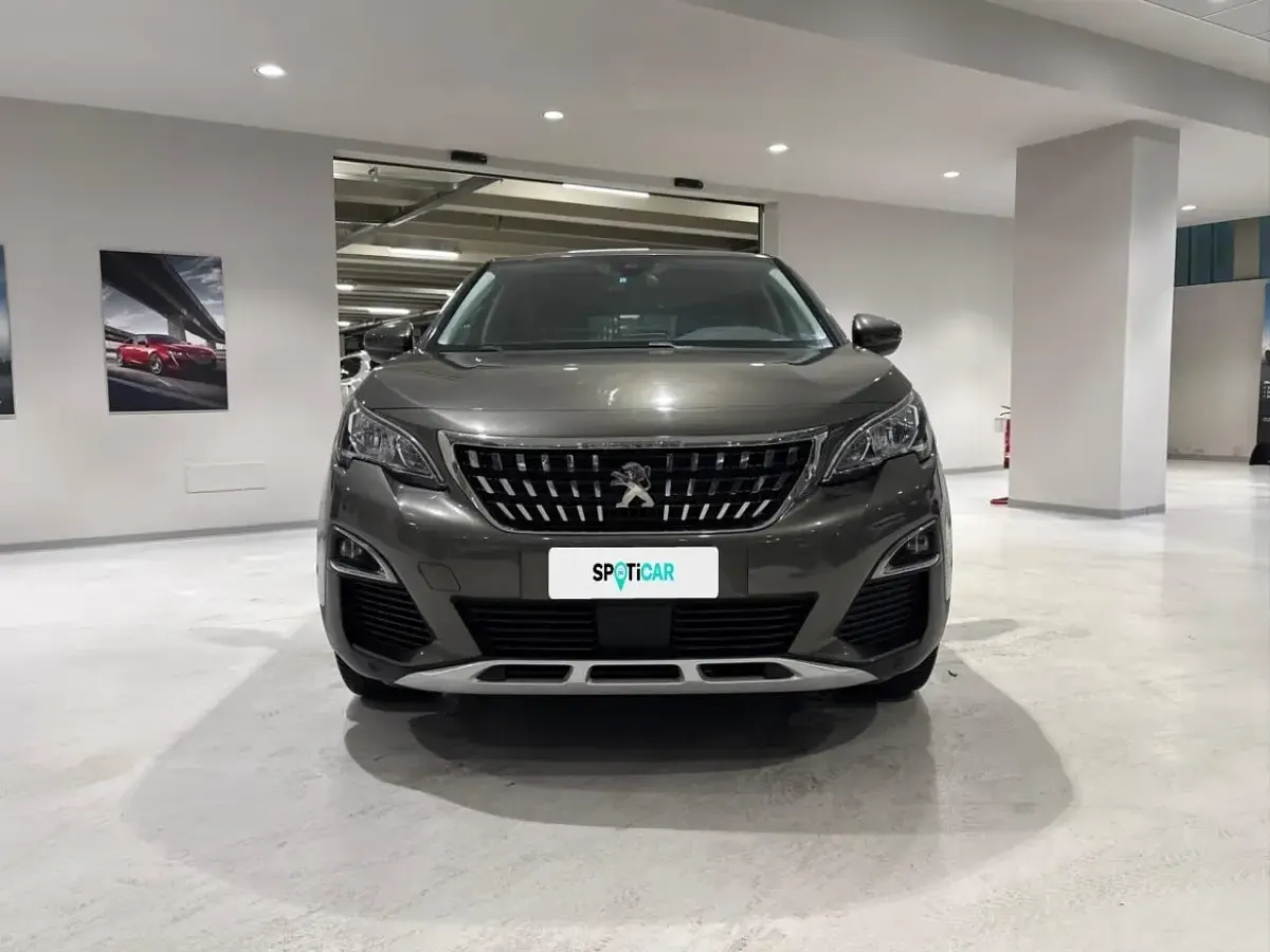 Usata Peugeot 3008 Allure 120 CV (88 kW) 2016 Grigio SUV
