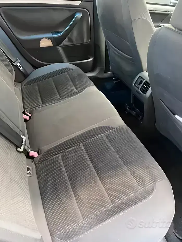 Usata VW Jetta 105 CV (77 kW) 2008 Grigio Berlina