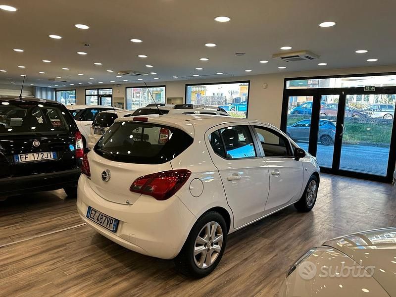Usata Opel Corsa 69 CV (50 kW) 2015 Bianco Utilitaria