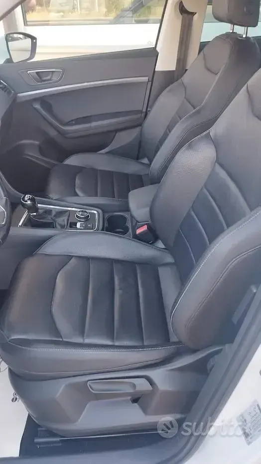 Usata Seat Ateca Ecomotive 116 CV (85 kW) 2018 Bianco SUV
