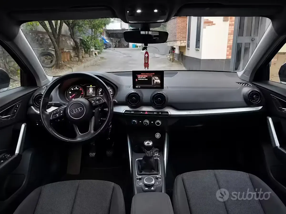Usata Audi Q2 Business 116 CV (85 kW) 2017 Nero SUV