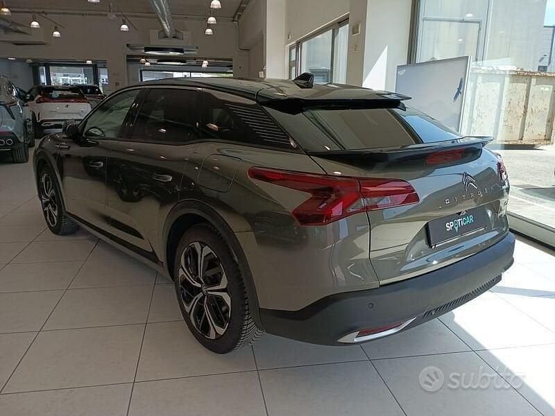Begagnad Citroën C5 X Shine 225 HK (165 kW) 2022 Grå Kombi