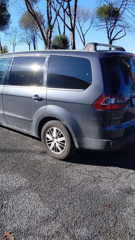 Begagnad Ford Galaxy 140 HK (102 kW) 2007 Minibuss