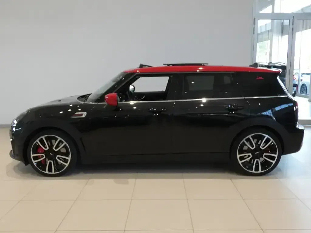 Usata Mini John Cooper Works Clubman 306 CV (225 kW) 2024 Midnight black metallizzato Station wagon