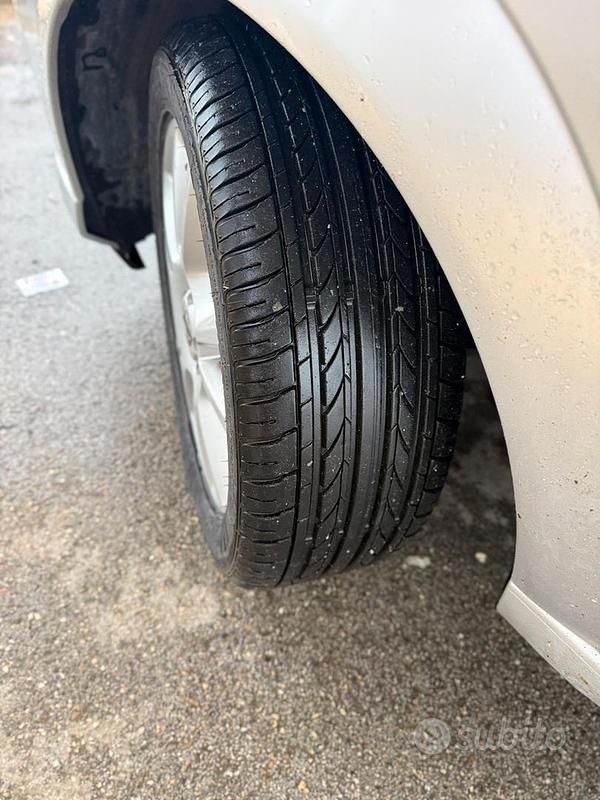 Usata Opel Meriva 2009 Grigio Monovolume