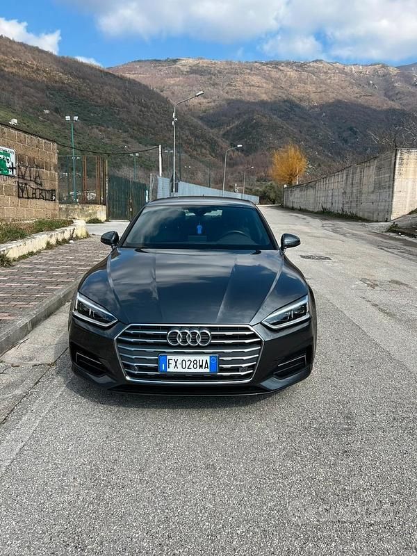 Grigio Usata 2019 Audi A5 S-Line Coupé | 28.500 € (Buon prezzo) - Immagine 1/4