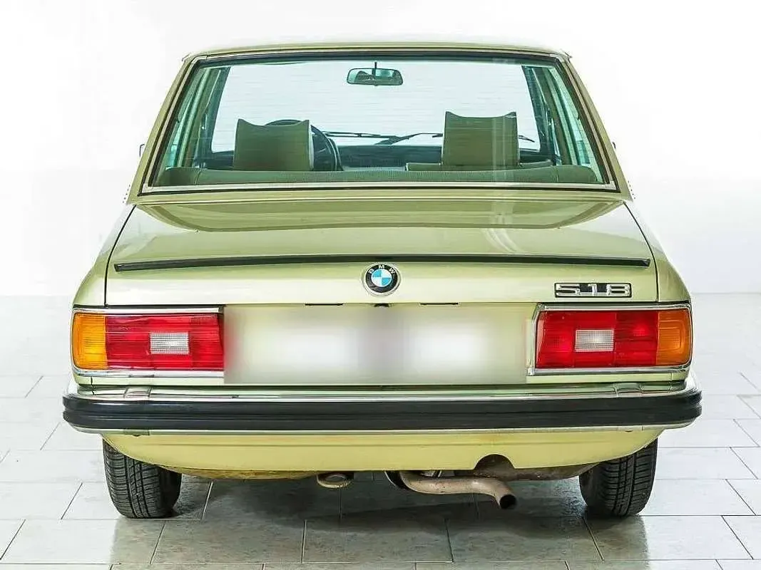 Usata BMW 518 Efficient Dynamics 90 CV (66 kW) 1978 Grigio Berlina