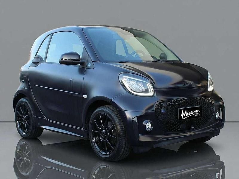 Blu scuro past. Usata 2021 Smart ForTwo Coupé Prime Utilitaria | 12.490 € (Buon prezzo) - Immagine 1/4