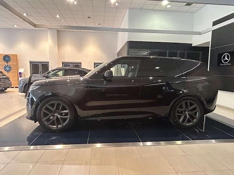 Nuova Land Rover Range Rover Sport SE Dynamic 249 CV (183 kW) 2026 Santorini black SUV