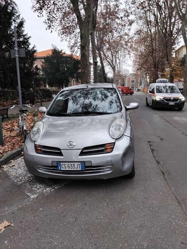 Usata Nissan Micra 82 CV (60 kW) 2006 Grigio Berlina