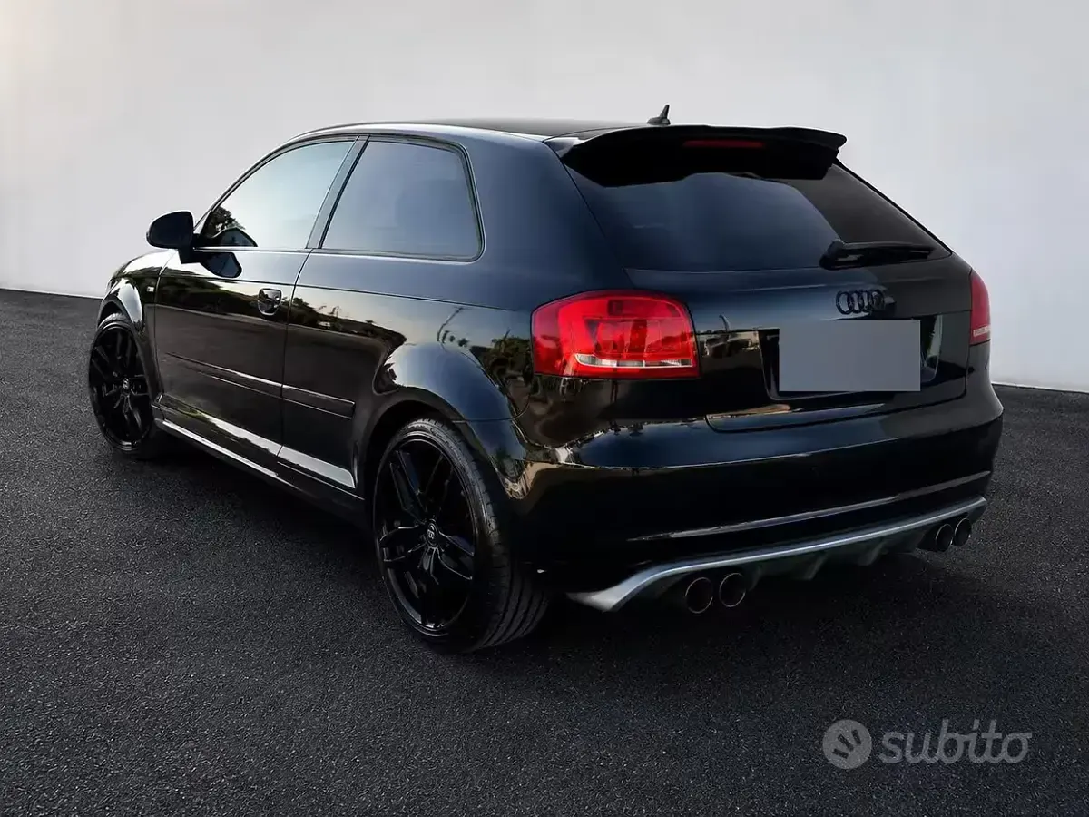 Usata Audi A3 S-Line 140 CV (102 kW) 2011 Nero Utilitaria