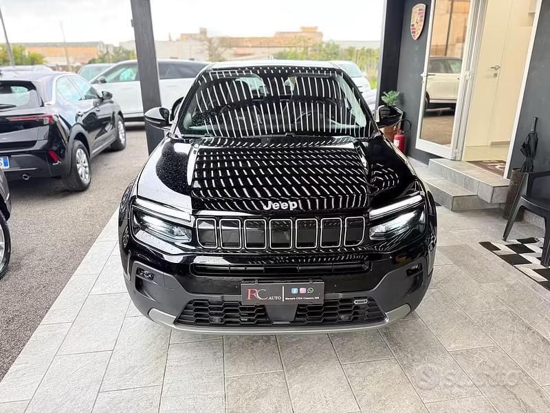 Usata Jeep Avenger Summit 101 CV (74 kW) 2023 Nero SUV