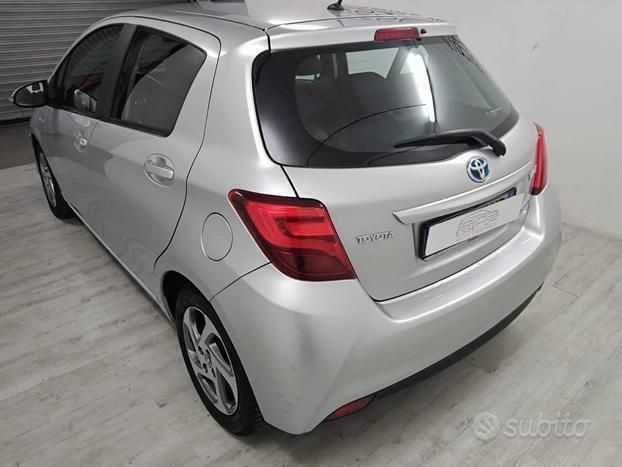 Usata Toyota Yaris Style 73 CV (53 kW) 2017 Berlina