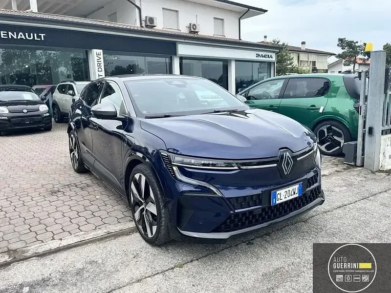 Usata Renault Megane E-Tech Techno 160 kW (218 CV) 2023 Blu Utilitaria