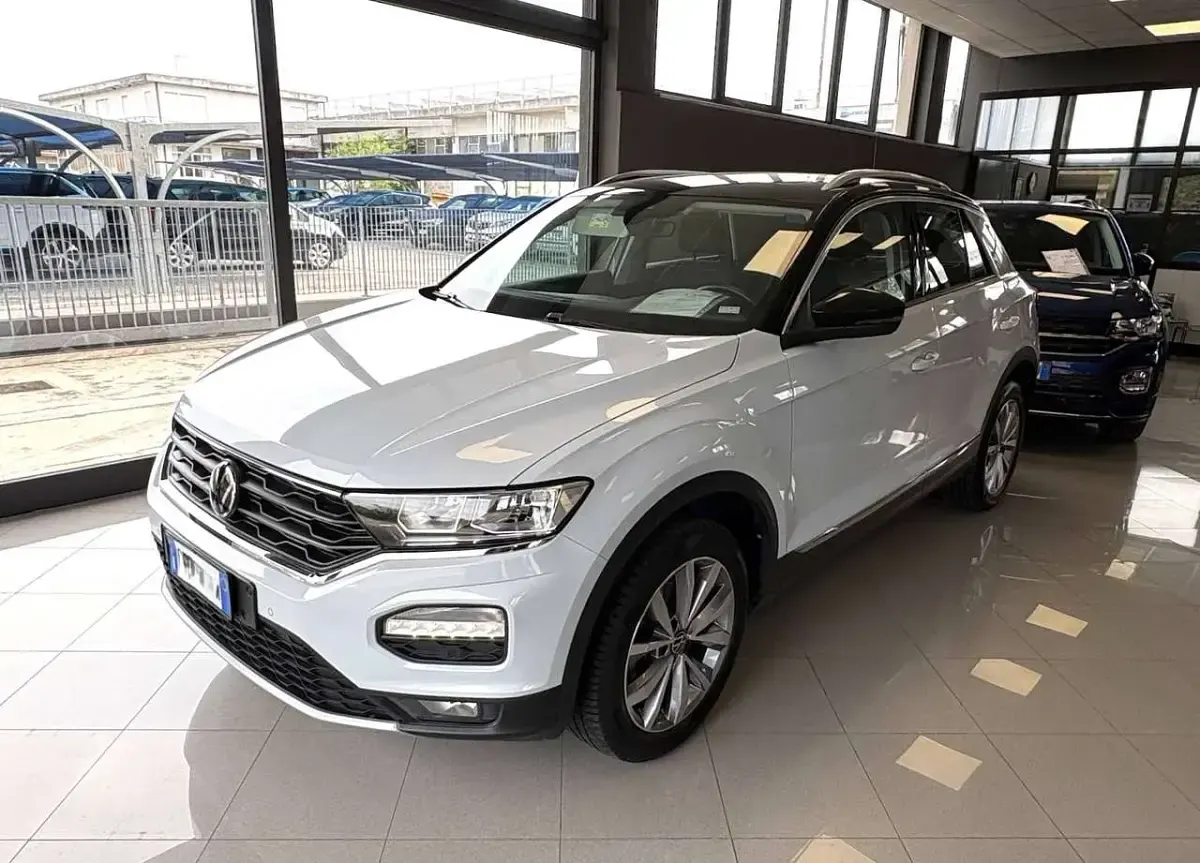 Usata VW T-Roc Style 150 CV (110 kW) 2021 Perlato SUV