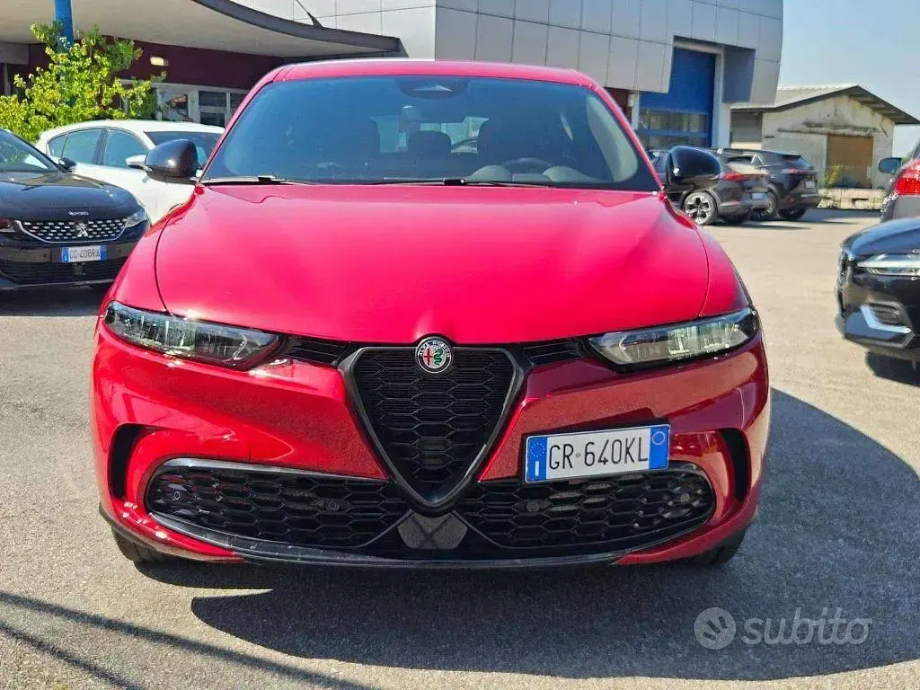 Usata Alfa Romeo Tonale Sprint 131 CV (96 kW) 2023 Rosso SUV