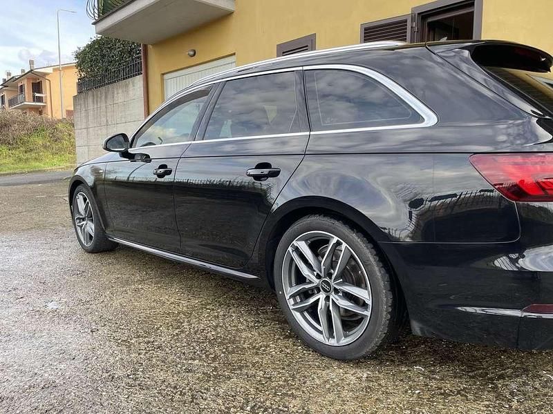 Usata Audi A4 S-Line 150 CV (110 kW) 2018 Station wagon