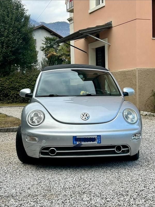 Usata VW New Beetle 2003 Grigio Utilitaria