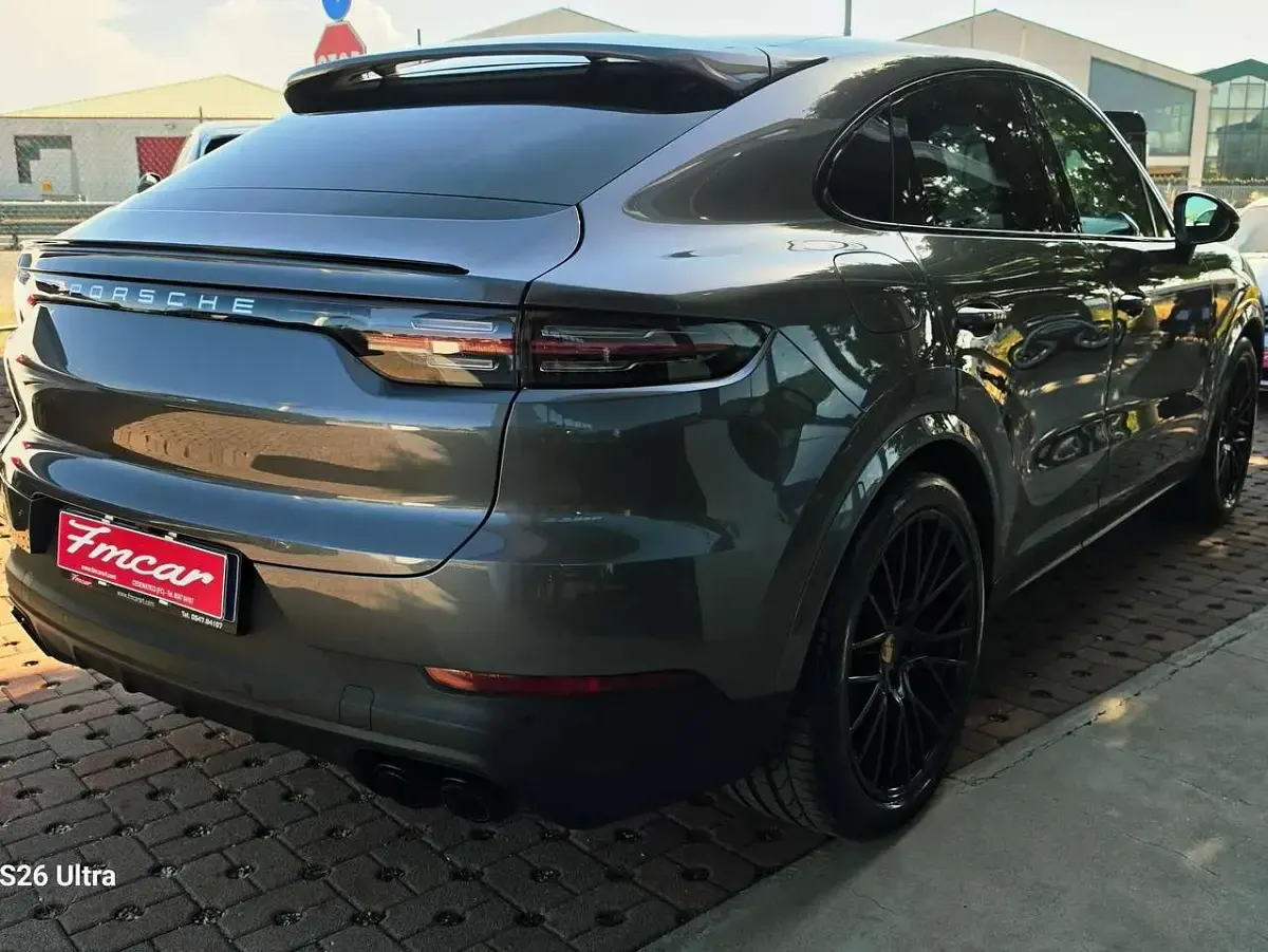 Usata Porsche Cayenne 340 CV (250 kW) 2021 Perlato SUV