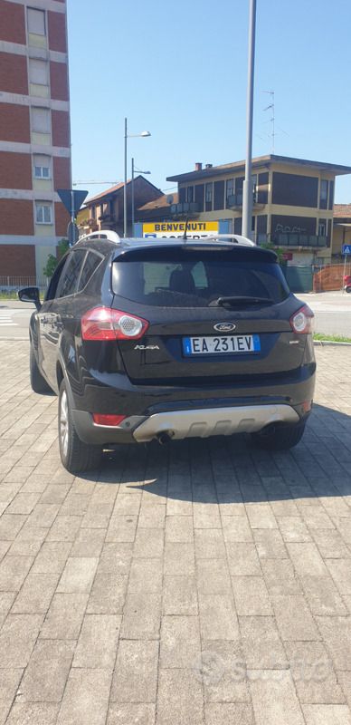 Usata 2009 Ford Kuga Titanium SUV | 6800 € (Cara) - Immagine 1/4