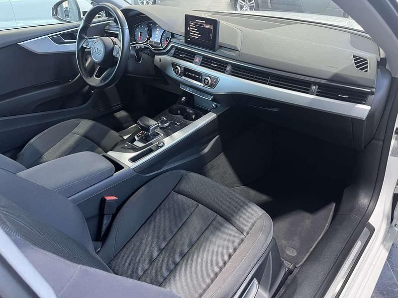 Usata Audi A5 Design 190 CV (139 kW) 2017 Bianco Coupé